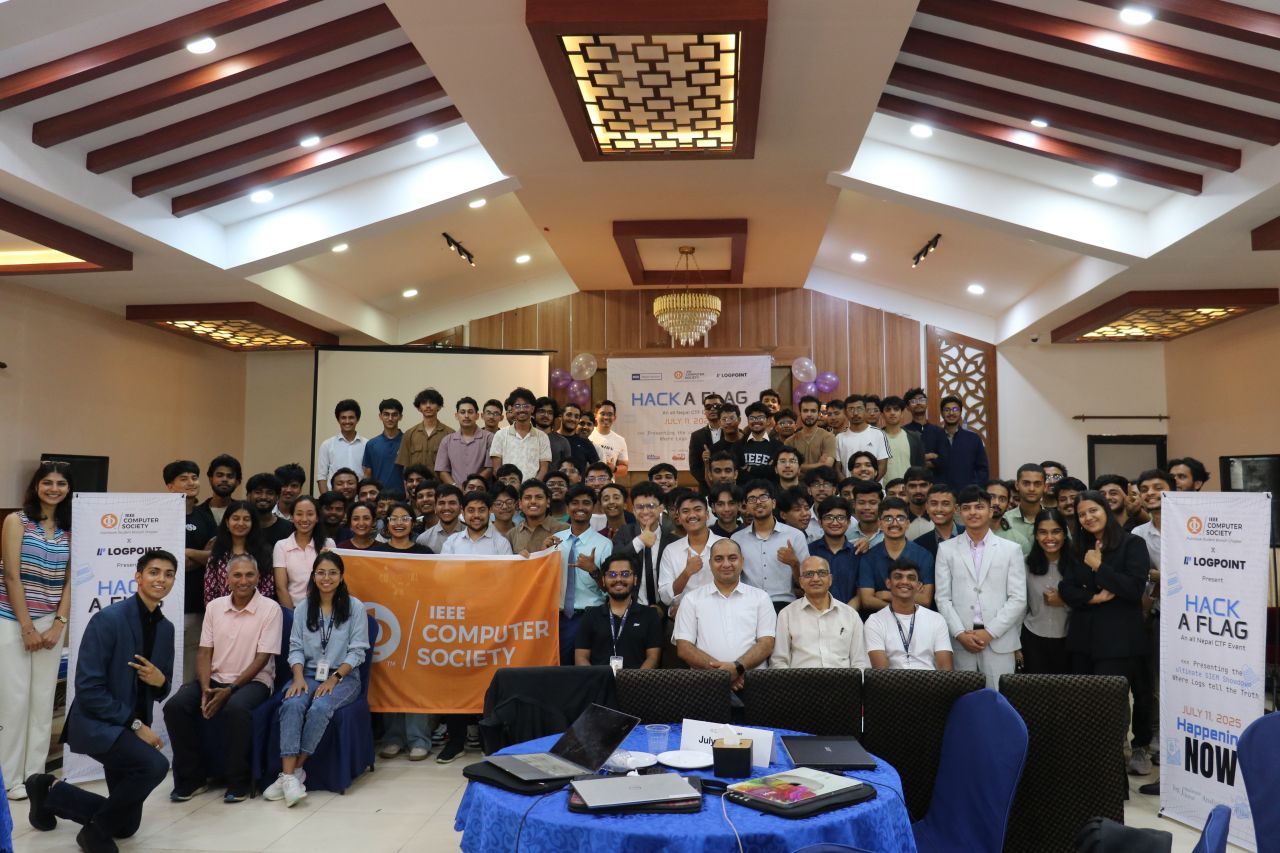 Group photo at IEEE Logpoint CTF